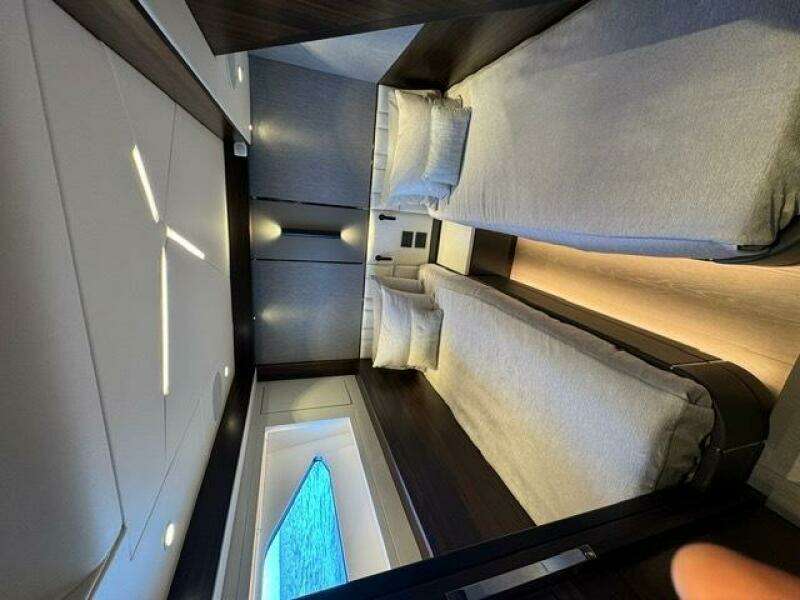 2022 Sunseeker Manhattan 68