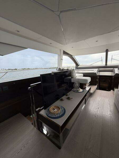 2022 Sunseeker Manhattan 68