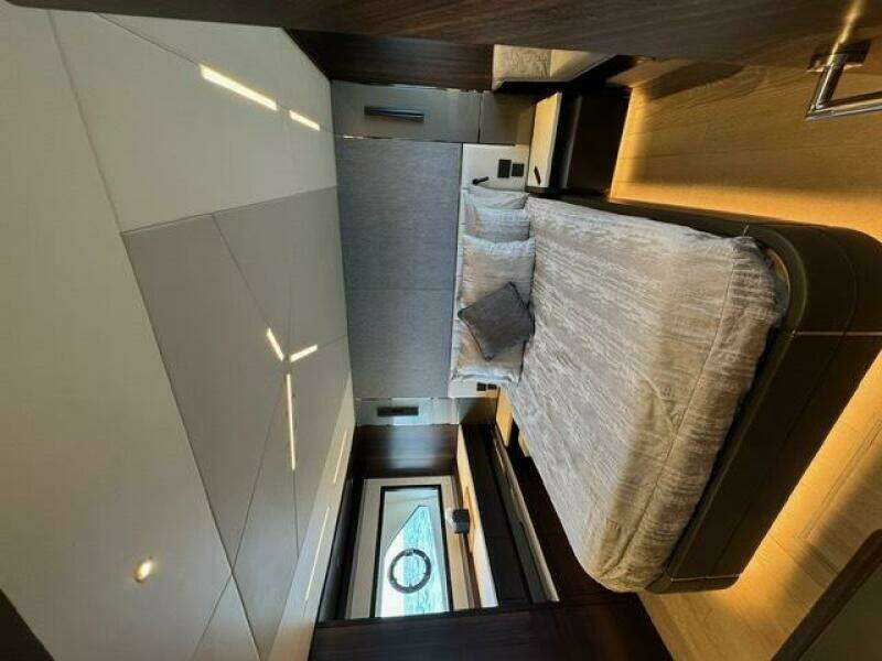 2022 Sunseeker Manhattan 68