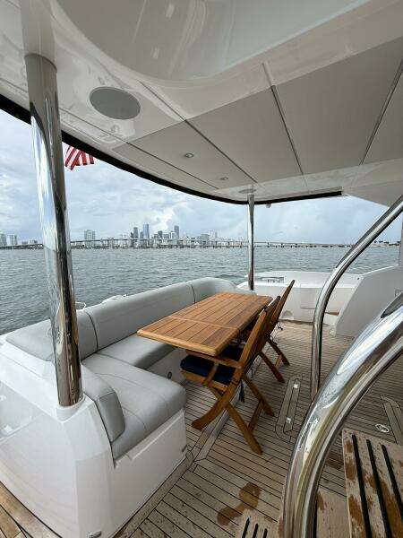 2022 Sunseeker Manhattan 68