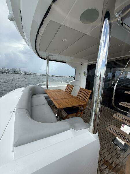 2022 Sunseeker Manhattan 68