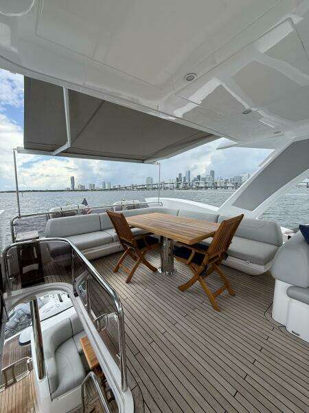 2022 Sunseeker Manhattan 68