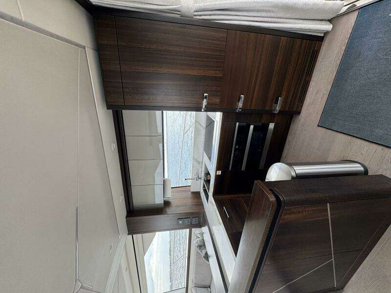 2022 Sunseeker Manhattan 68