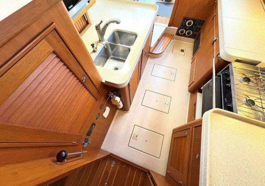 2007 Island Packet 485