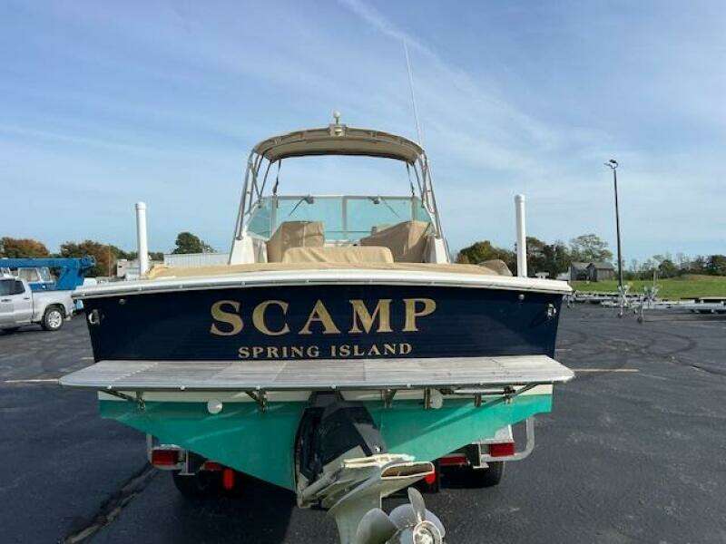 2004 Hunt Yachts Surfhunter 25