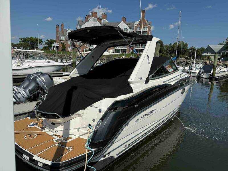 2013 Monterey 280 SCR