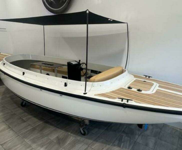 2023 Vision Fantail 217