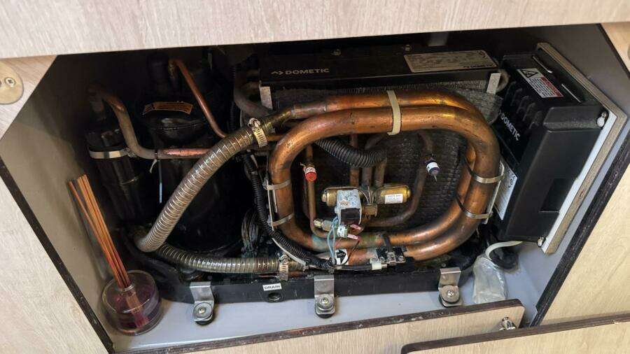 2018 Leopard Power Cat