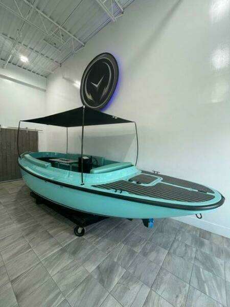 2023 Vision Fantail 217