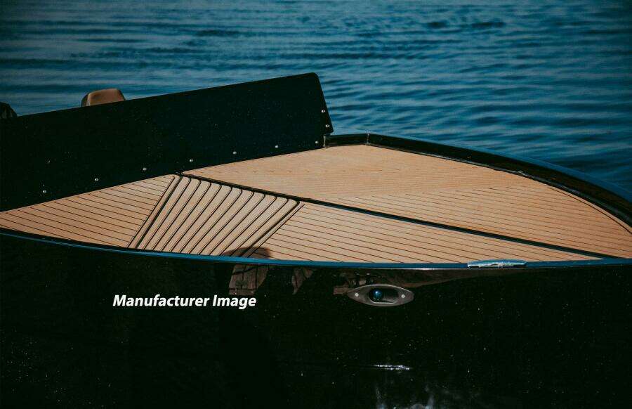 2024 D-Boat 22 Diamond Series