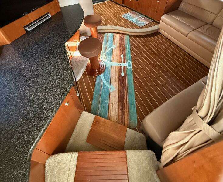 2006 Cruisers Yachts 420 Express