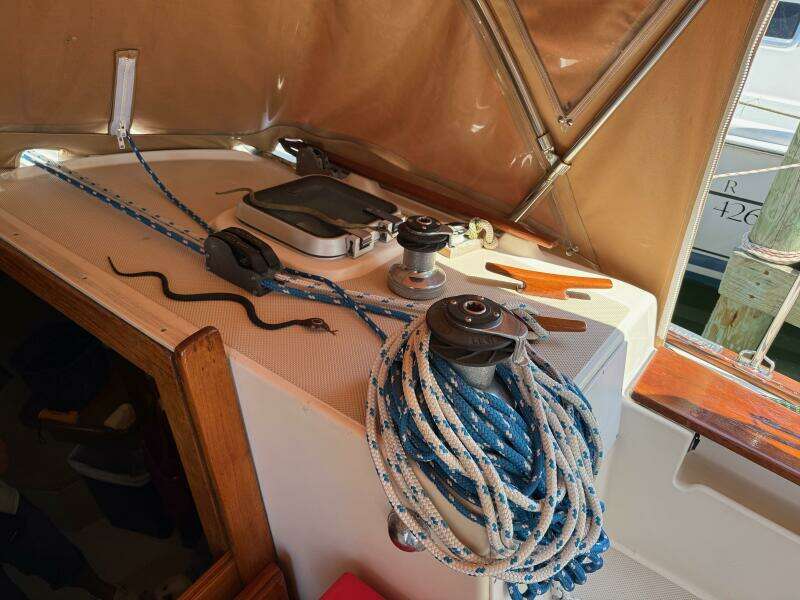 1987 Island Packet 38