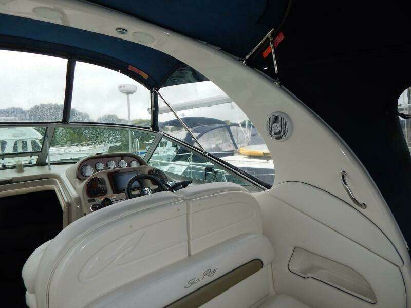 2006 Sea Ray 300 Sundancer