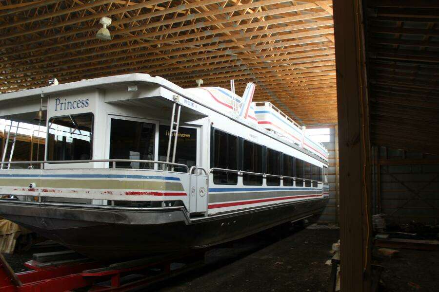 2000 Sumerset 75 Houston