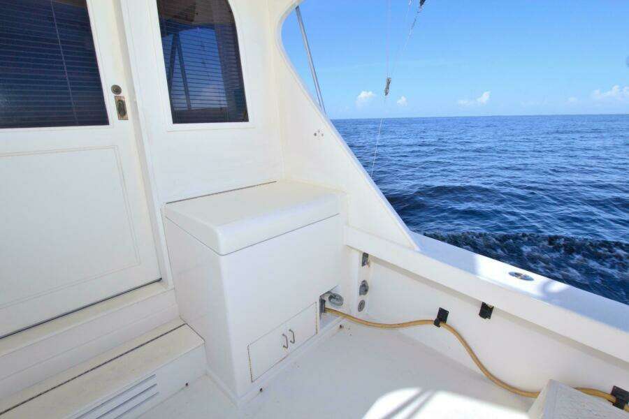 1990 Post 44 Sport Fisherman