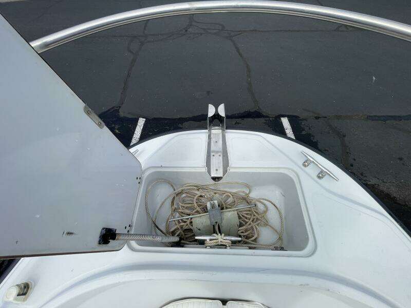 1993 Boston Whaler 21 Outrage
