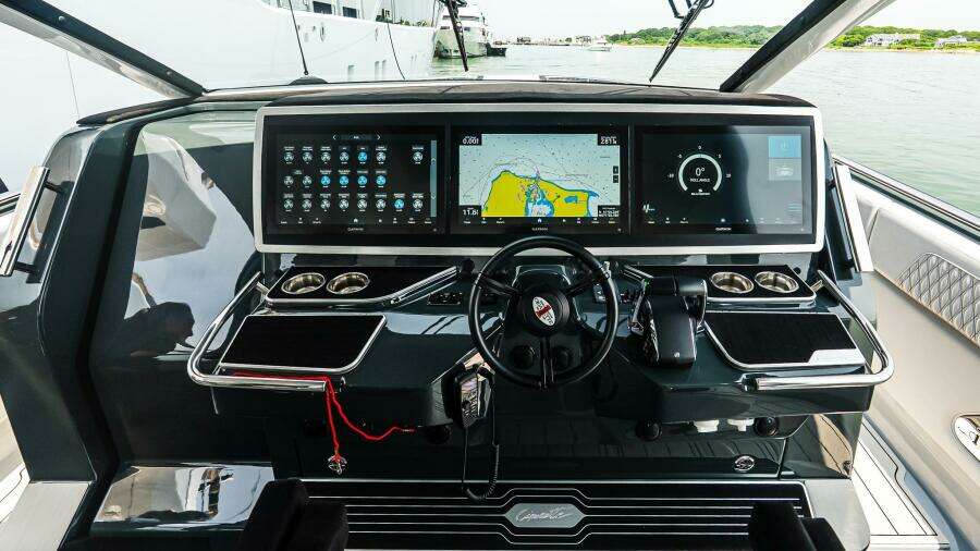 2025 Cigarette 52 THUNDER