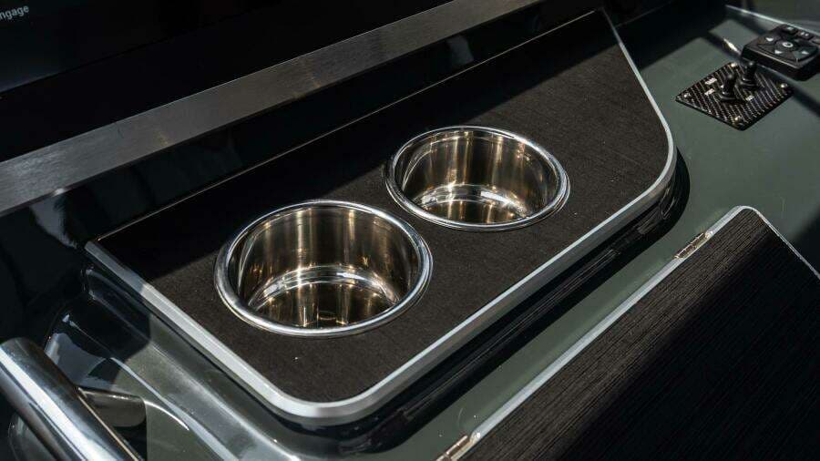 2025 Cigarette 52 THUNDER