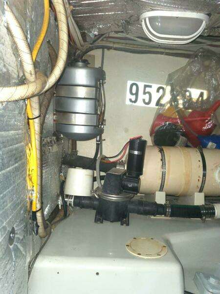 1989 Rampage R 401 SF SPORTFISHER