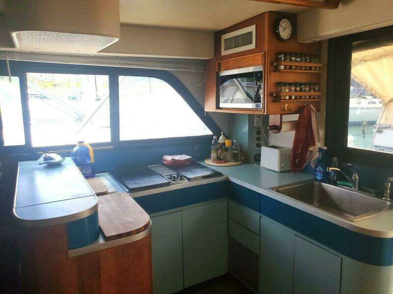 1989 Rampage R 401 SF SPORTFISHER