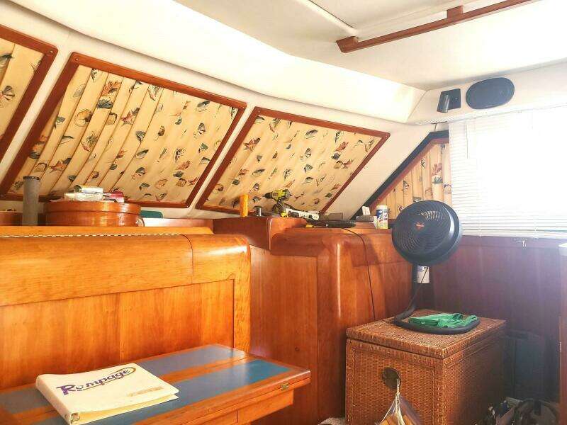 1989 Rampage R 401 SF SPORTFISHER