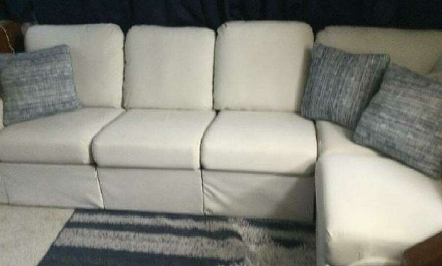 1995 Carver 430 Cockpit