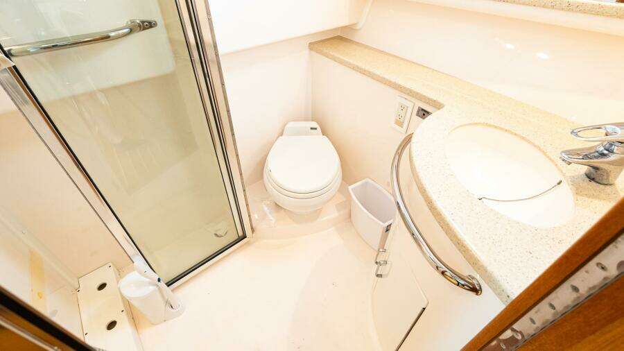 2008 Cabo 38 Express