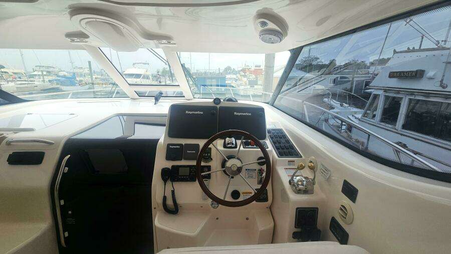 2006 Tiara Yachts 4300 Sovran