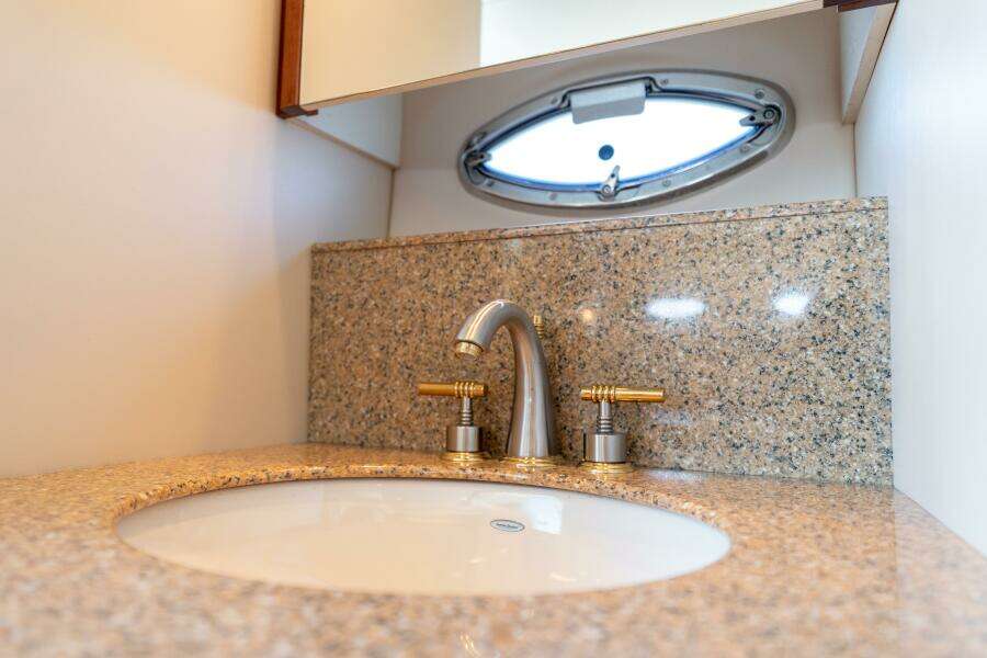 2008 Meridian 459 MY