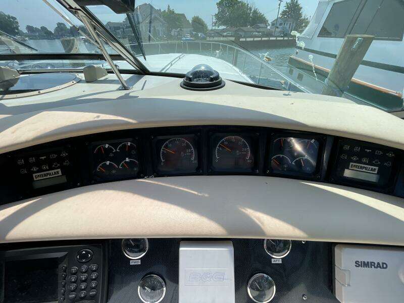 1998 Sea Ray 630 Super Sun Sport