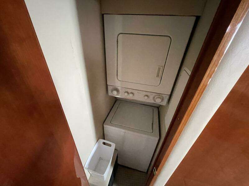 1998 Sea Ray 630 Super Sun Sport