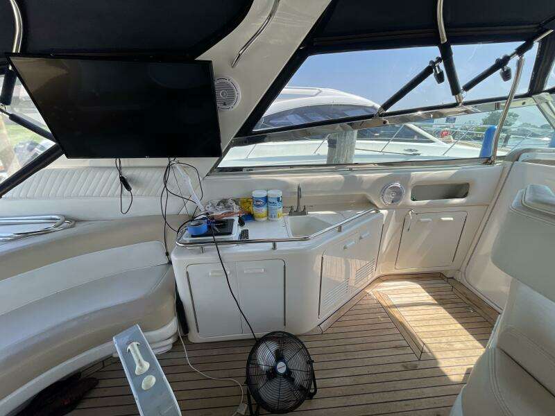 1998 Sea Ray 630 Super Sun Sport