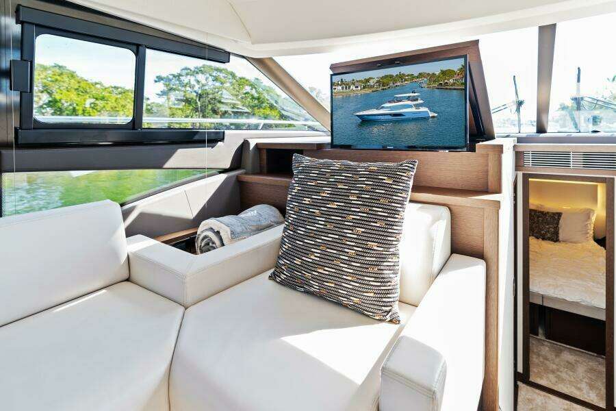 2020 52 Prestige Flybridge - Vacay - Retractable Television