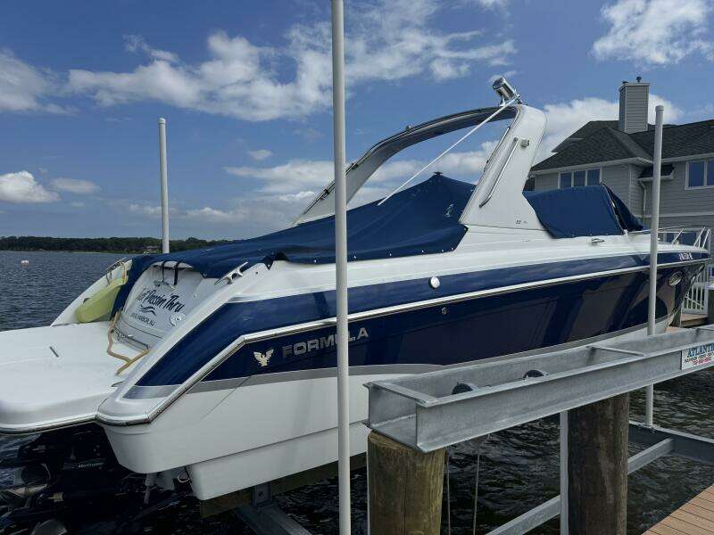 2007 Formula 330 Sun Sport