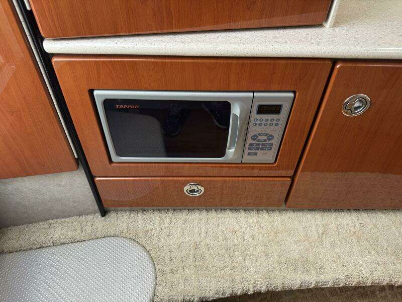 2007 Formula 330 Sun Sport