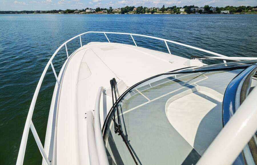 2015 Intrepid 430 Sport Yacht