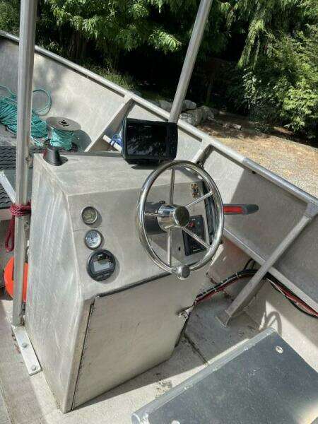 2013 Pacific Boats 22