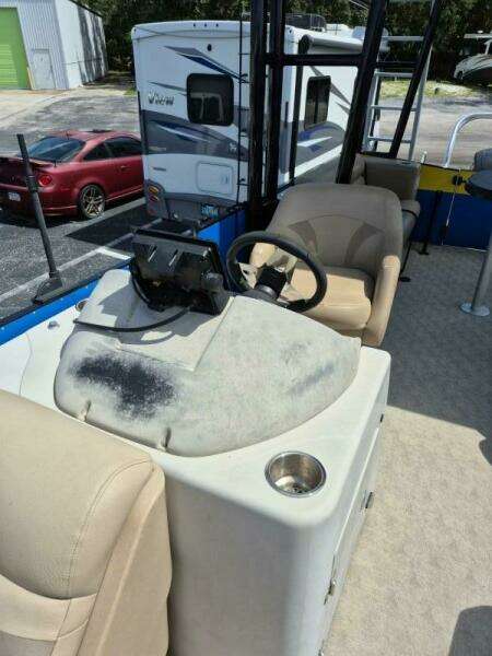 2021 Bahama Commercial Grade Tri-Too