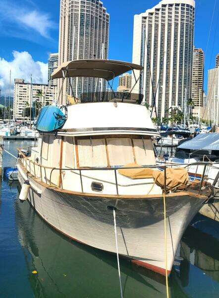 1980 CHB Double Cabin