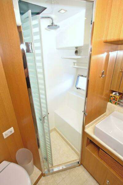 2015 Dyna Yachts 60 Pilothouse Motoryacht