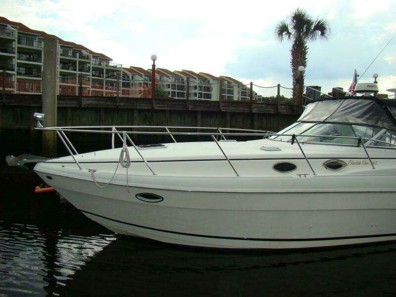 2002 Rinker 342 Fiesta Vee