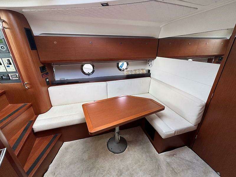 2013 Beneteau 38 Gran Turismo