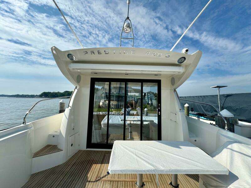 2024 Prestige 420S