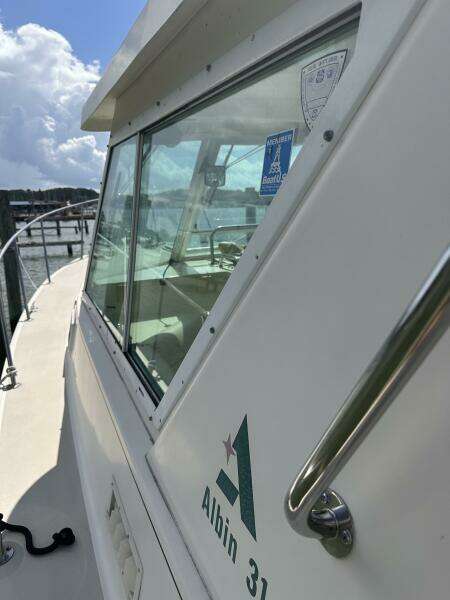 1996 Albin 31 Tournament Express