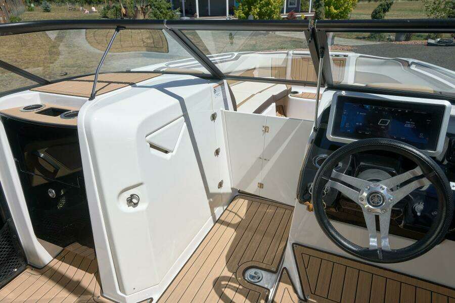 2023 Yamaha Boats 252S
