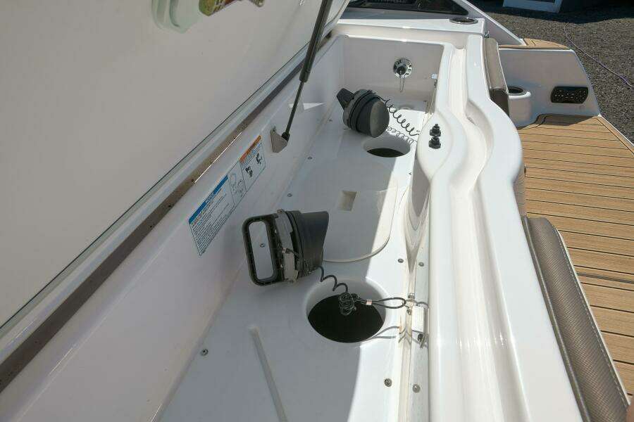 2023 Yamaha Boats 252S