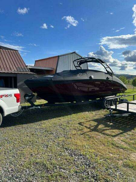 2023 Yamaha Boats 252S