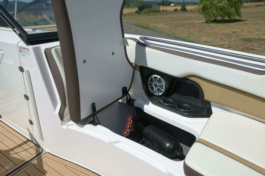 2023 Yamaha Boats 252S