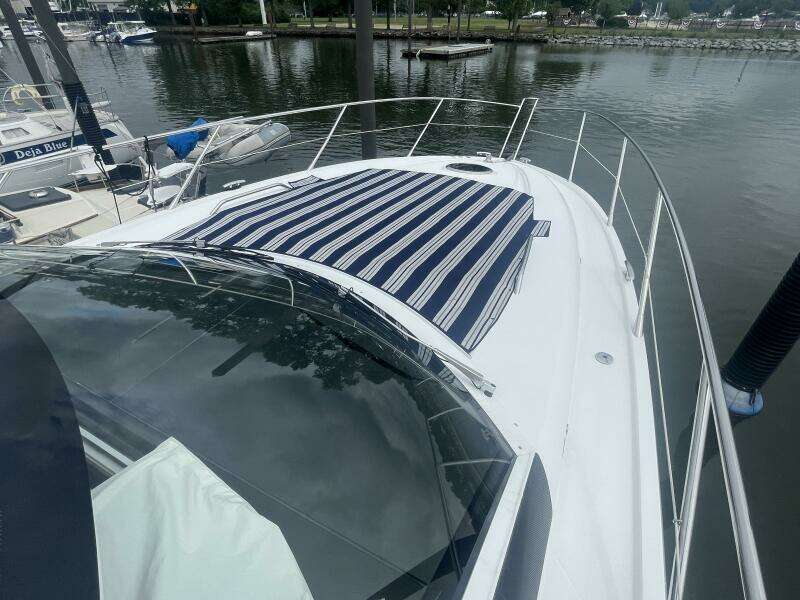 2015 Sunseeker San Remo SONYA bow seating