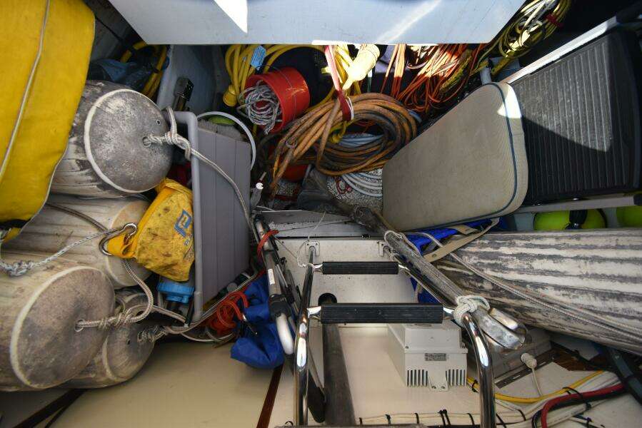 2004 Island Packet 485